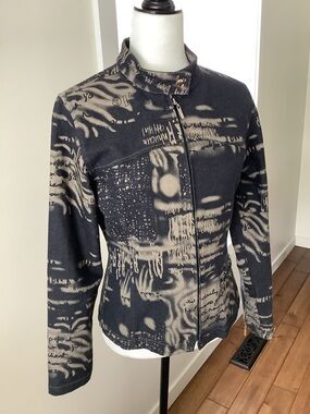 Women's Absract Patterned Zip-Front Jacket , Made in Canada 🇨🇦
